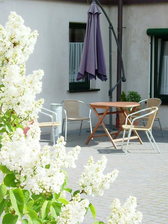 Fliederhof Ferienwohnungen Herresbach Room photo